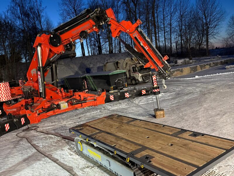 Upplandskranar - Tracked carrier MPG315